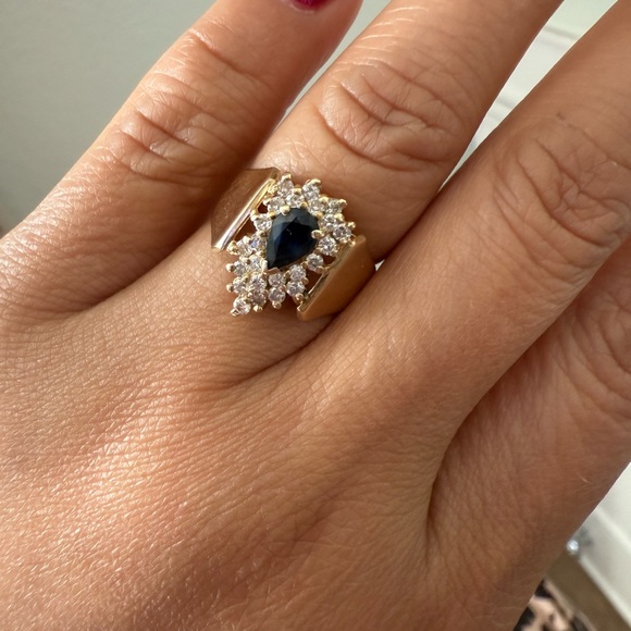 14k sapphire diamond ring - Picture 4 of 5